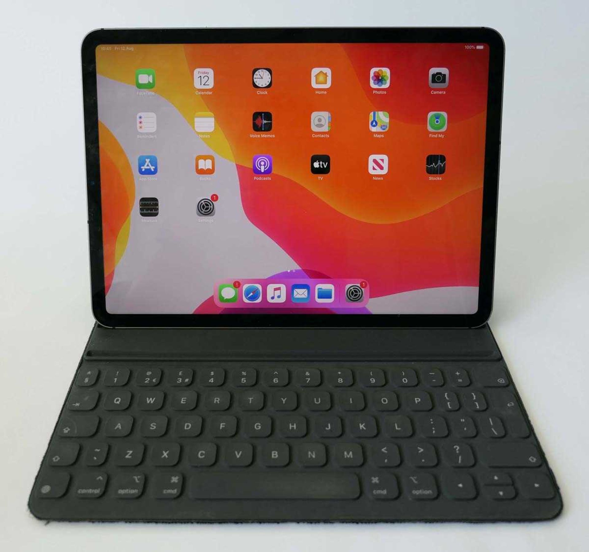 +VAT iPad Pro 11" 256GB A1934 Space Grey tablet with keyboard cover