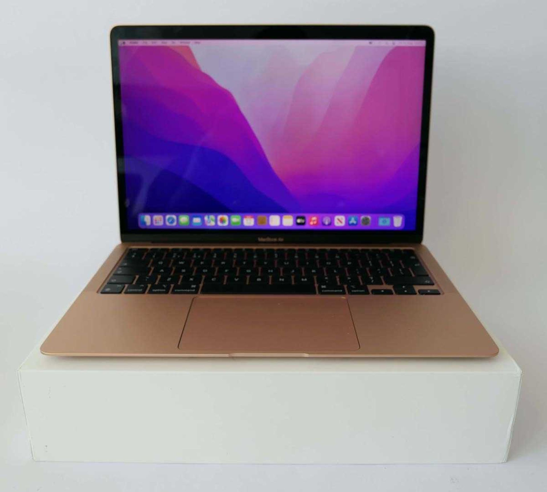 +VAT MacBook Air 13" 2020 A2337 Gold laptop with Apple M1 chip, 8GB RAM, 256GB SSD, box and charger
