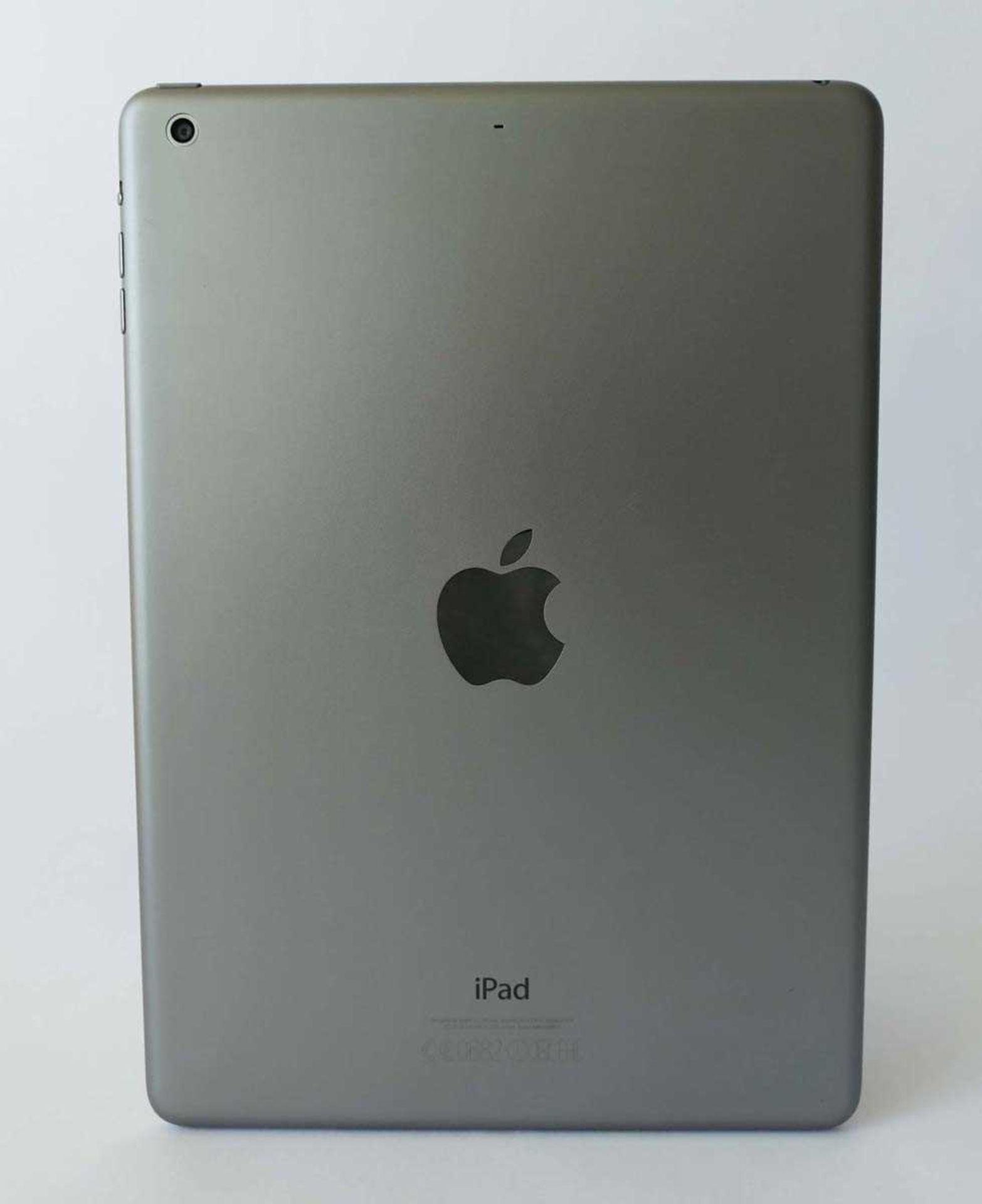 +VAT iPad Air 9.7" A1474 32GB Space Grey tablet - Image 2 of 2