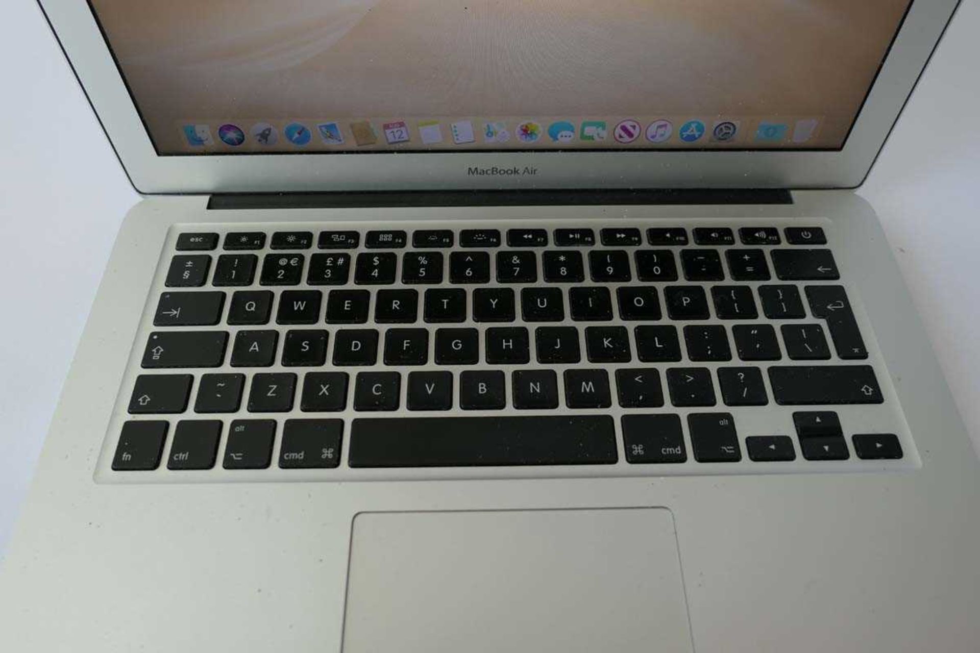 +VAT MacBook Air 13" 2013 A1466 laptop with Intel i5 1.3GHz, 4GB RAM, 128GB SSD and Mojave OS - Image 2 of 2