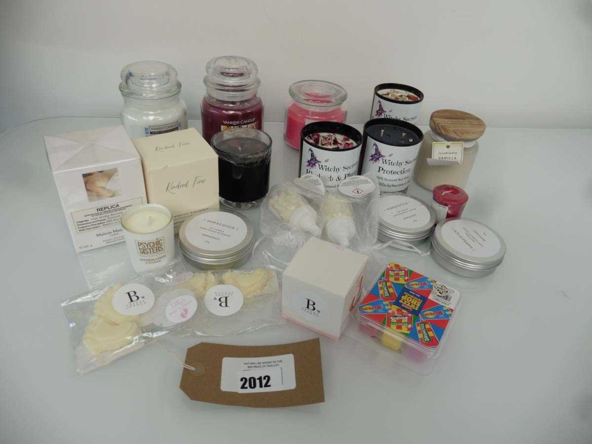 +VAT 16 assorted scented candles, wax melts, etc.