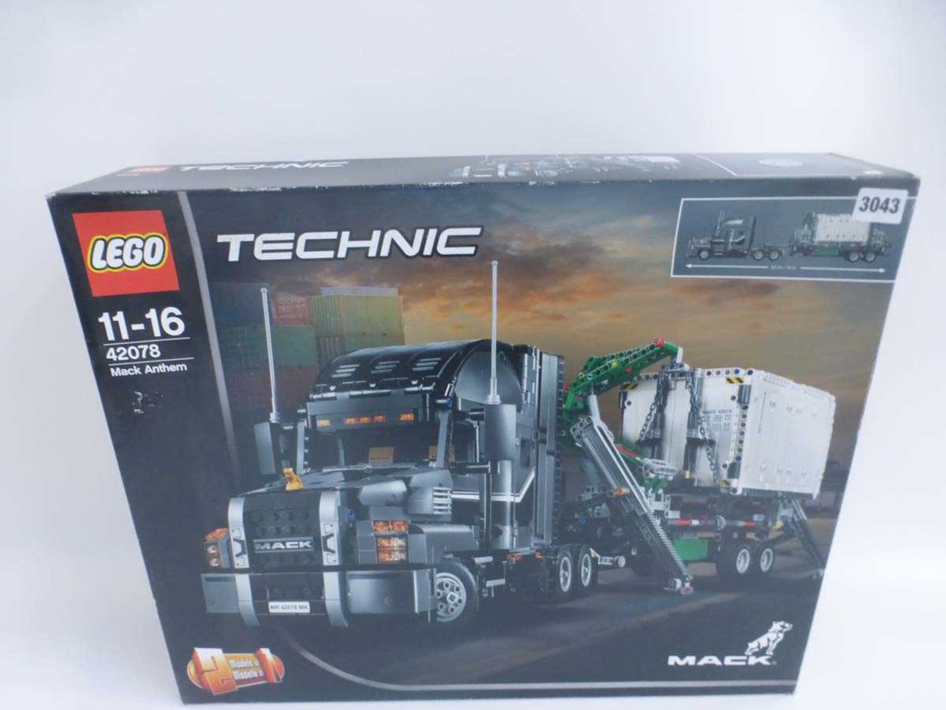 A Lego Technic 42078 Mack Anthem set, boxedContents unchecked