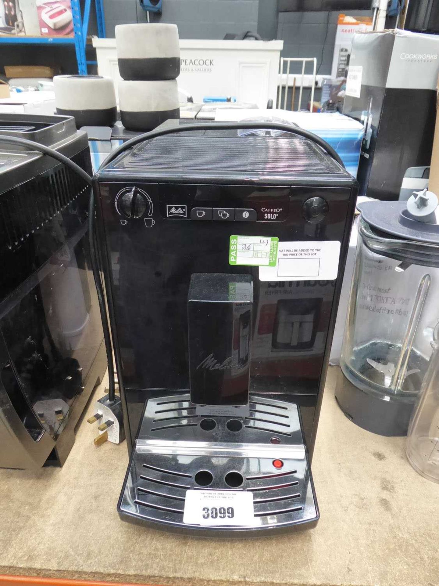 +VAT Unboxed Melitta Solo coffee machine