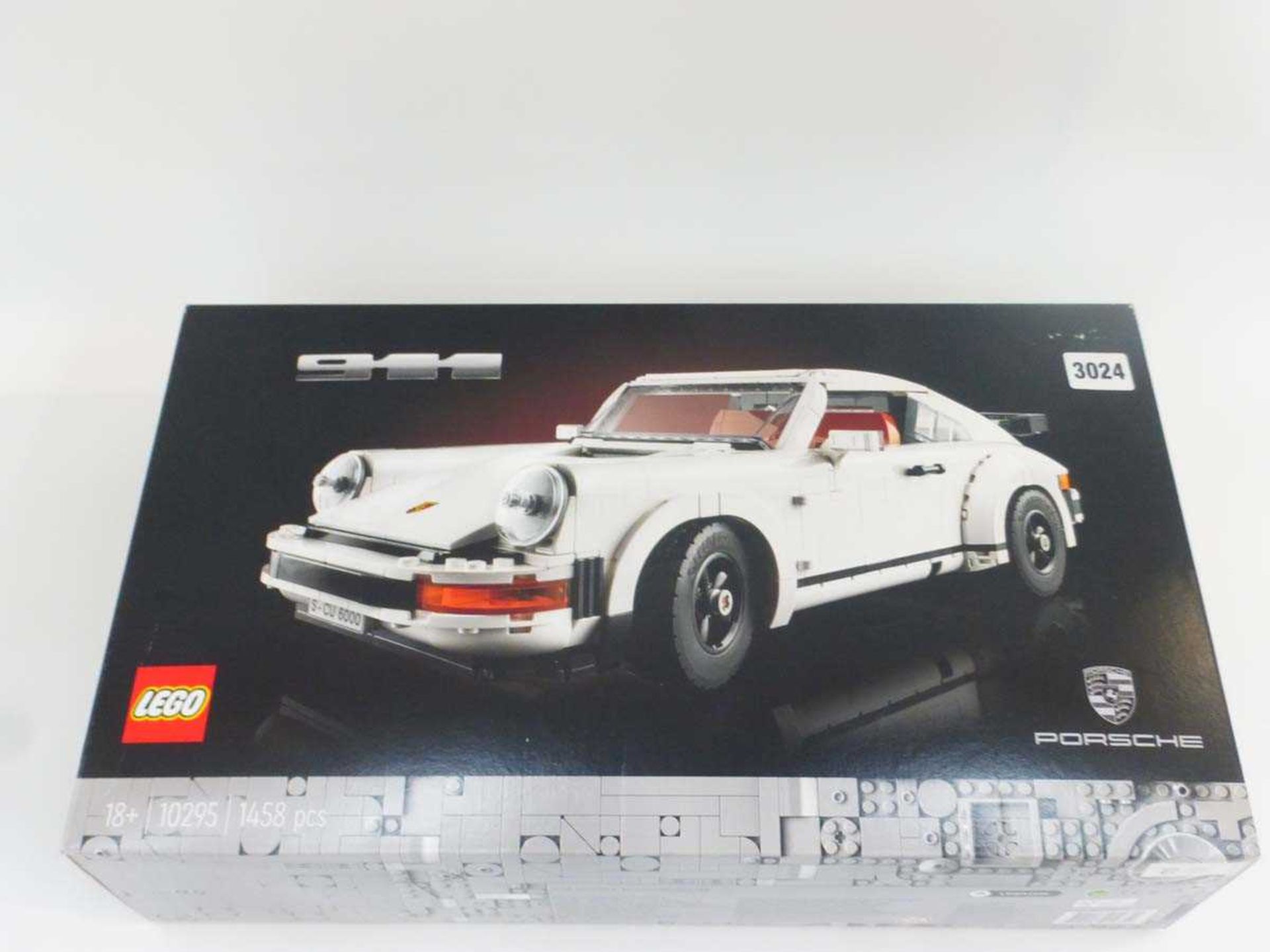 A Lego 10295 Porsche 911 set, boxedContents unchecked - Image 2 of 2