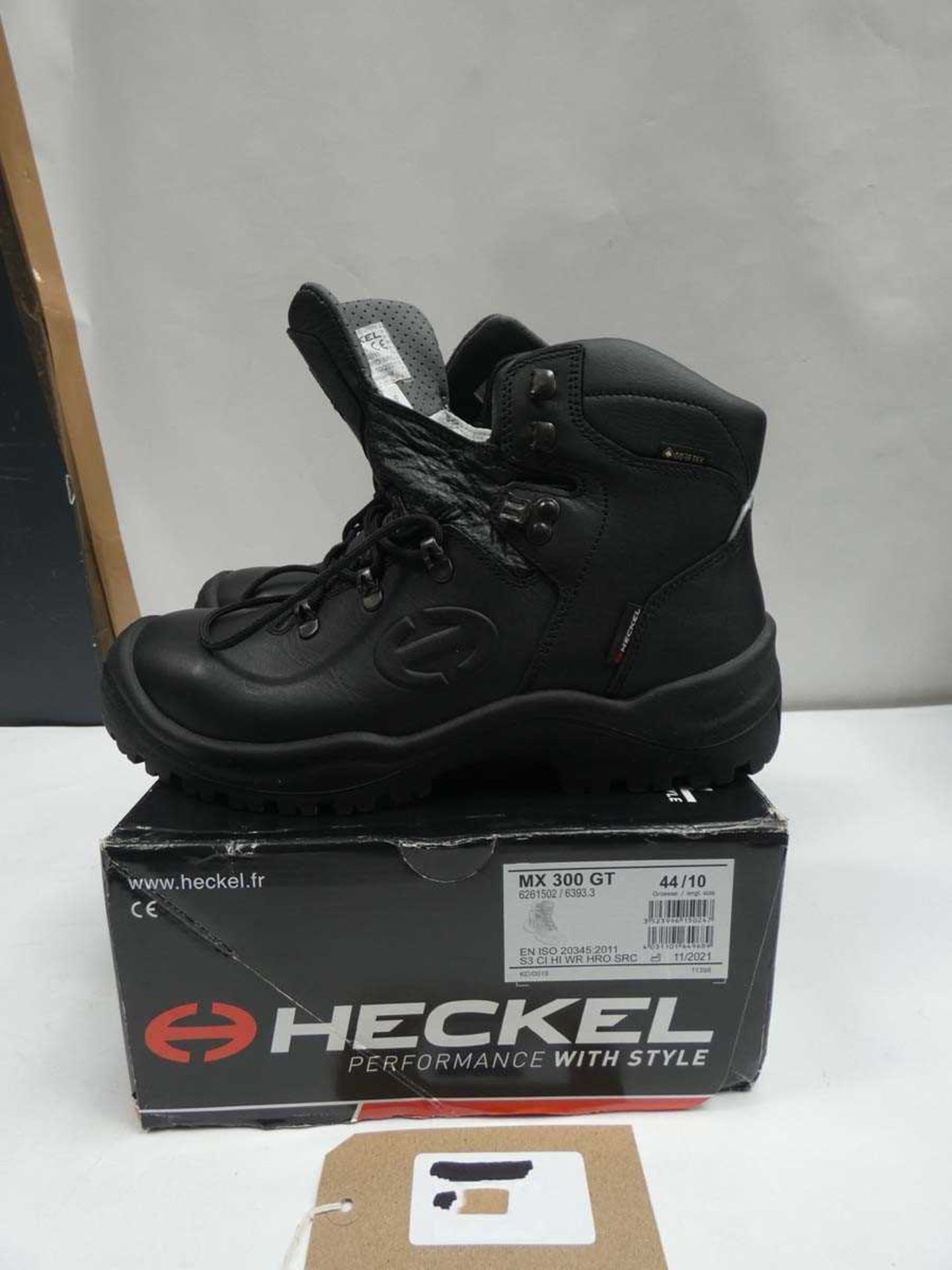 Heckel MX 300 GT size 10 (used)