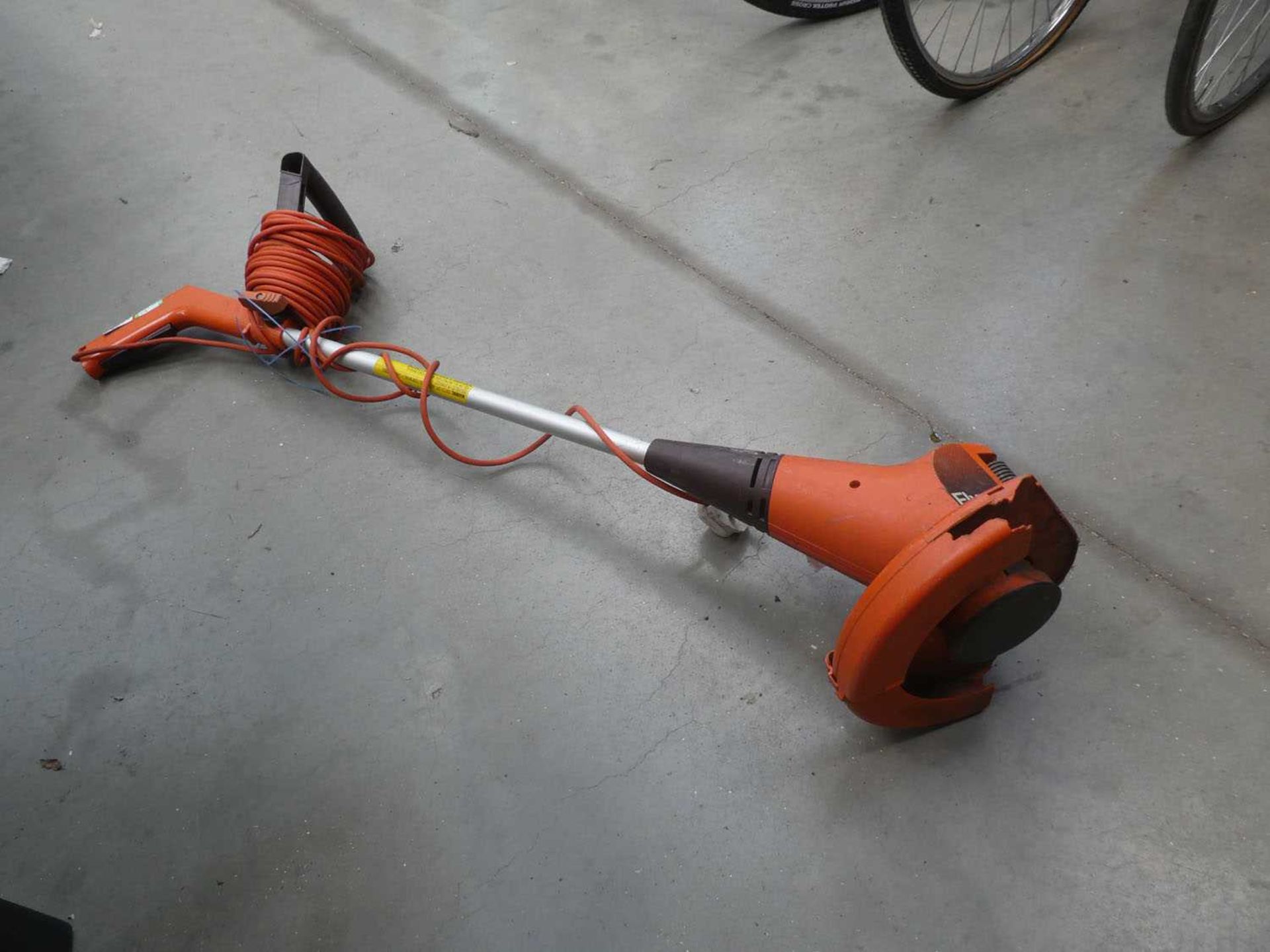 Flymo electric strimmer