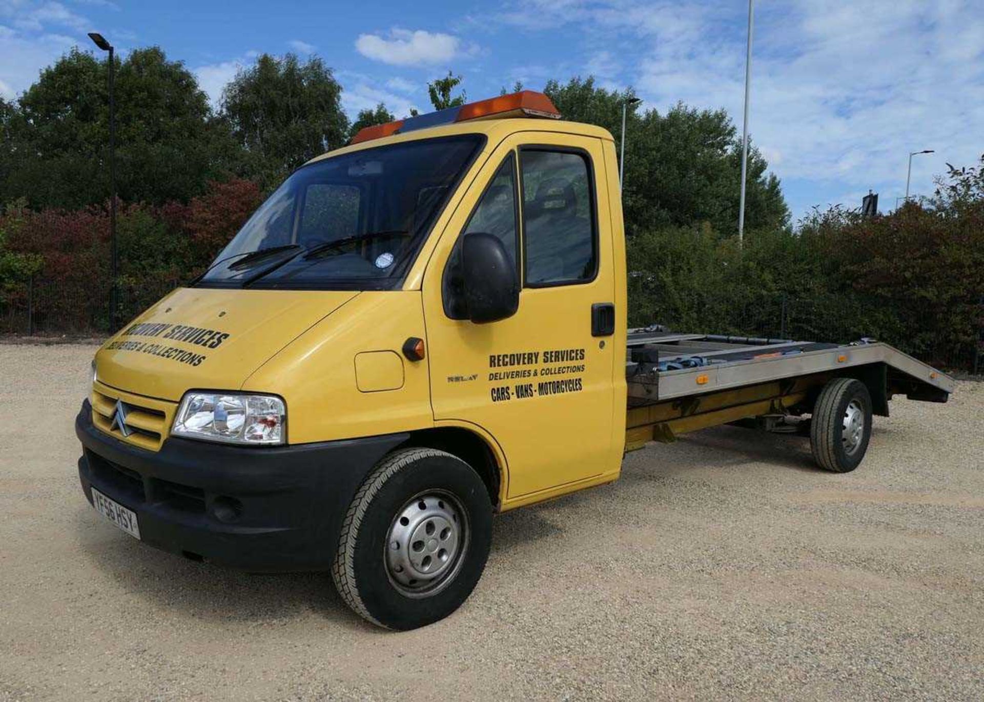 2006 (56 plate) Citroen Relay 1800 TD HDI LWB recovery truck with aluminium beavertail, pair of