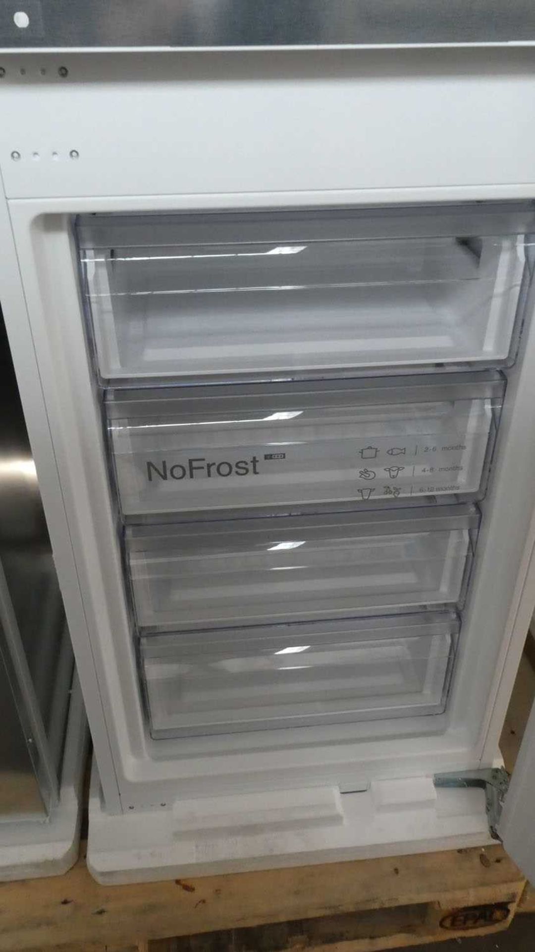 +VAT KI7851FF0GB Neff Built-in fridge-freezer combination - Image 3 of 3