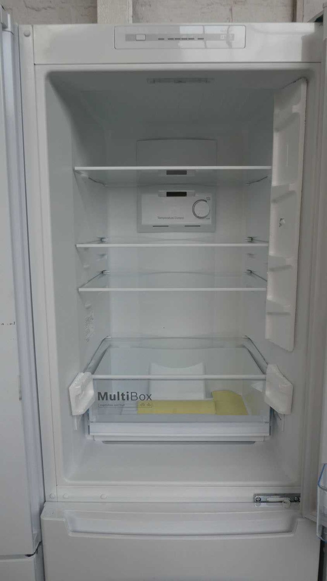 +VAT KGN34NWEAGB Bosch Free-standing fridge-freezer - Image 2 of 5