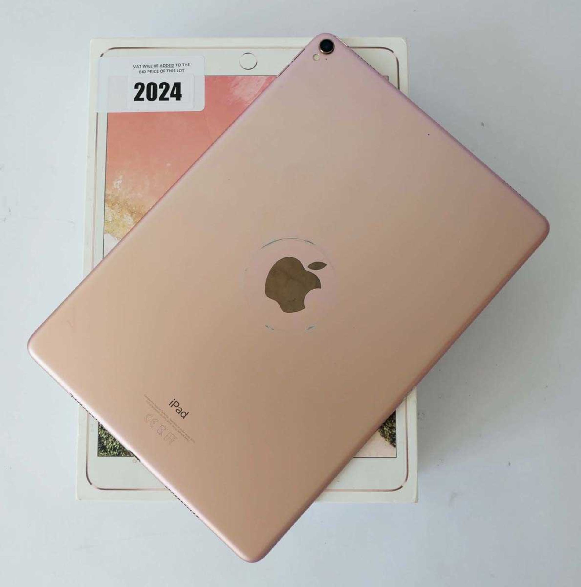 +VAT iPad Pro 10.5" A1701 256GB Rose Gold tablet with box and charger - Image 3 of 3