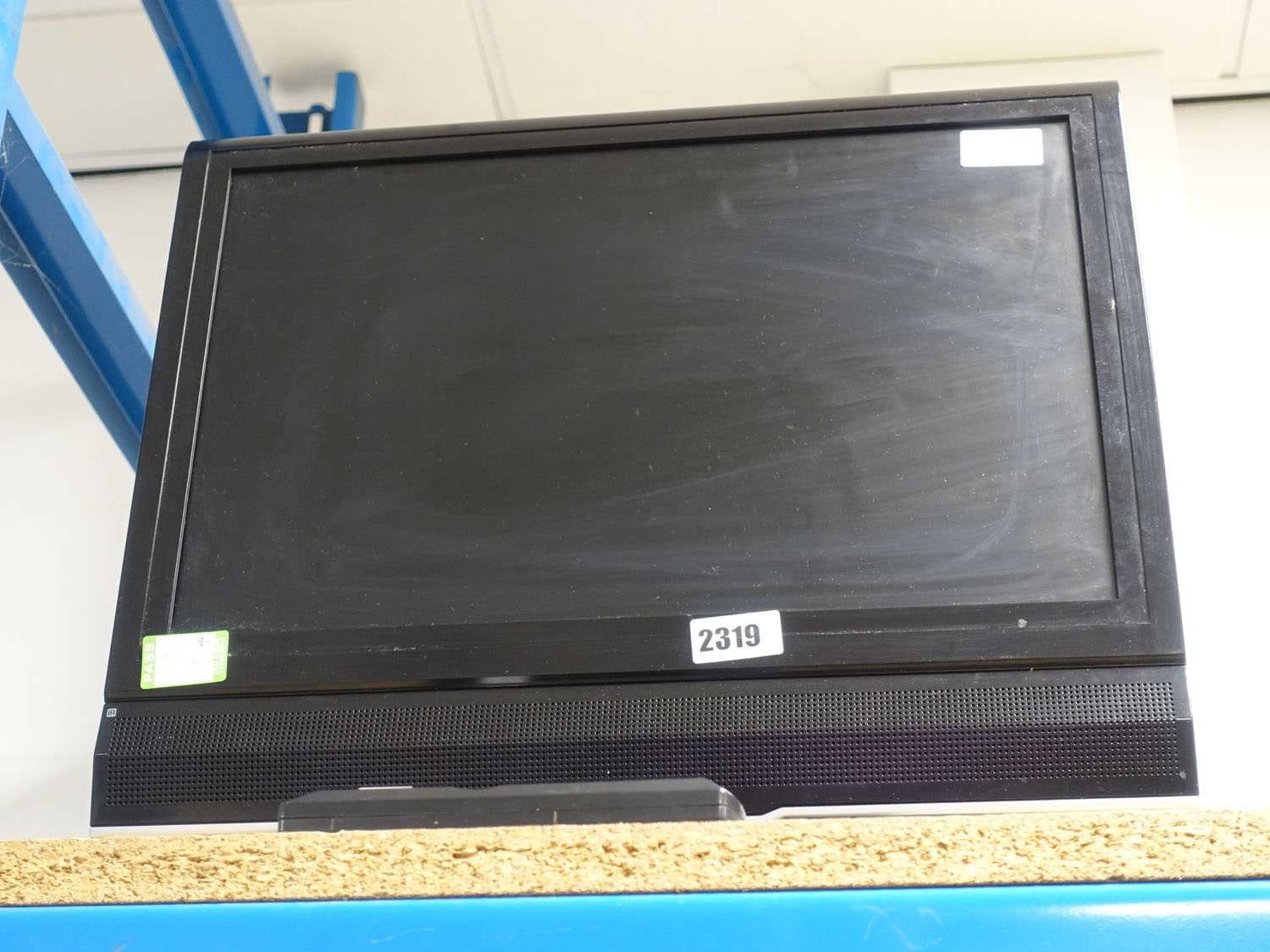 17" LCD TV set with remote