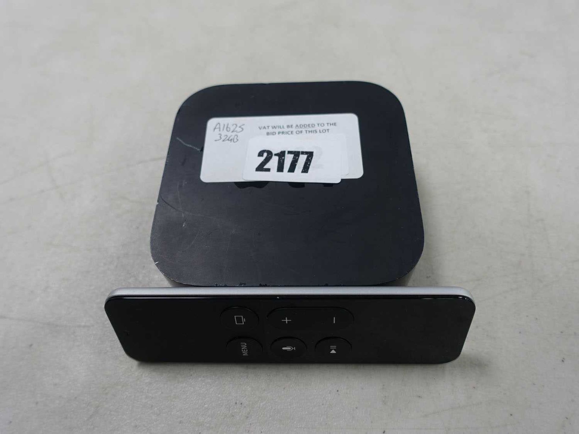 +VAT Apple TV 32GB A1625 with remote (A1513) - Image 2 of 2
