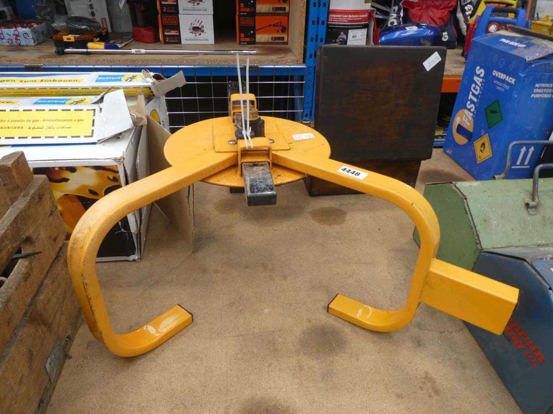 Yellow wheel clamp complete with key