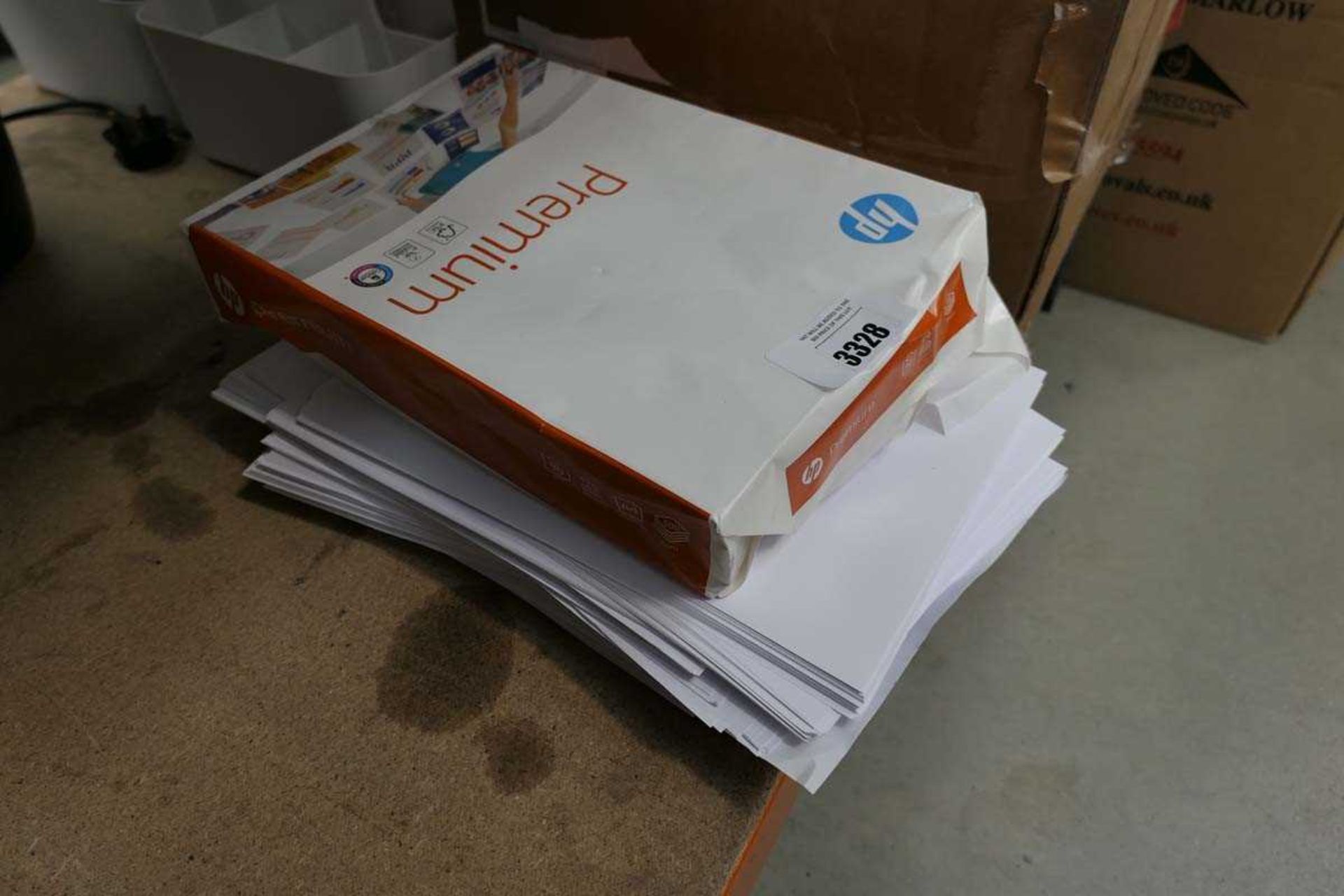 +VAT Quantity of HP Premium printing paper