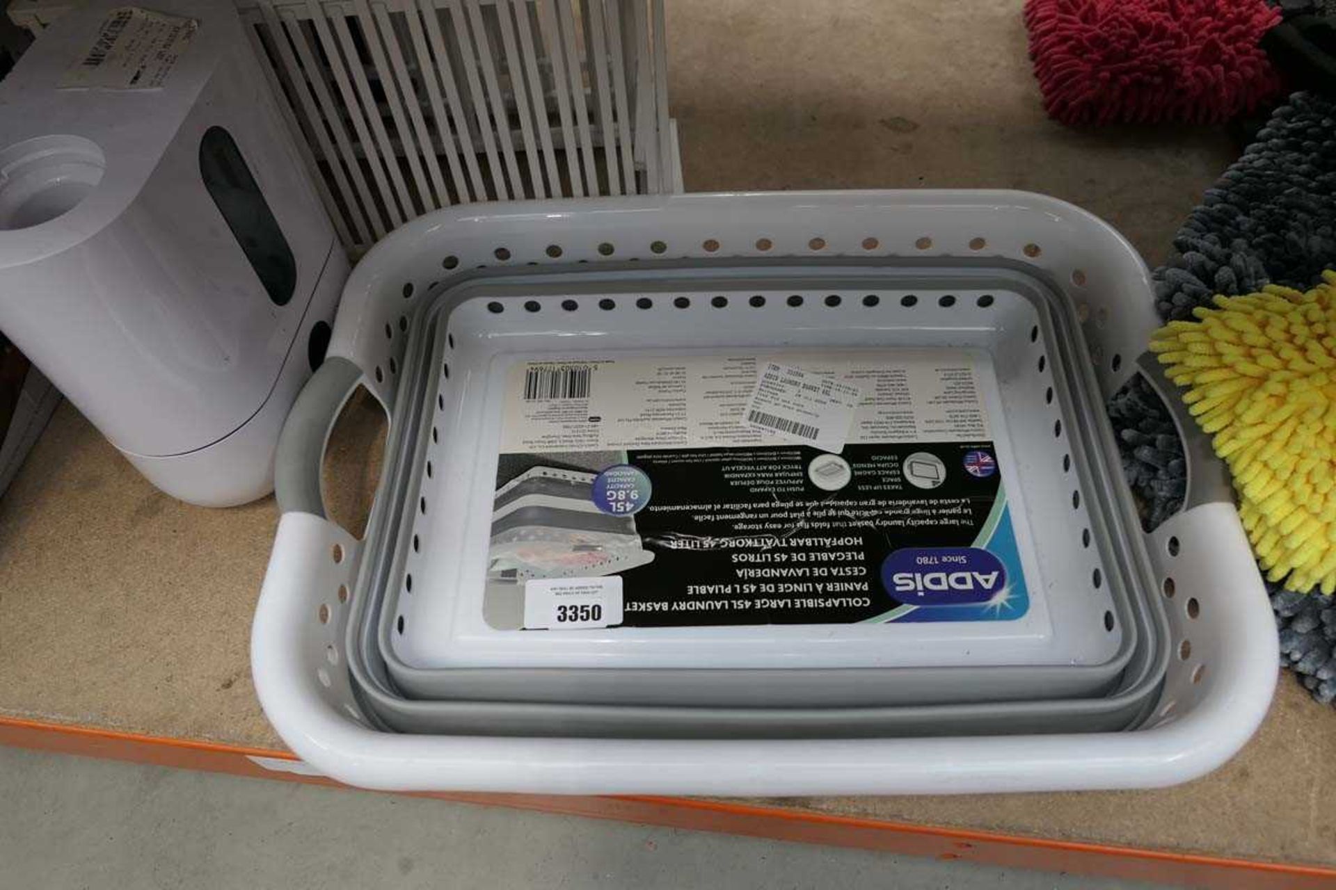 +VAT Laundry basket, mini humidifier, etc.