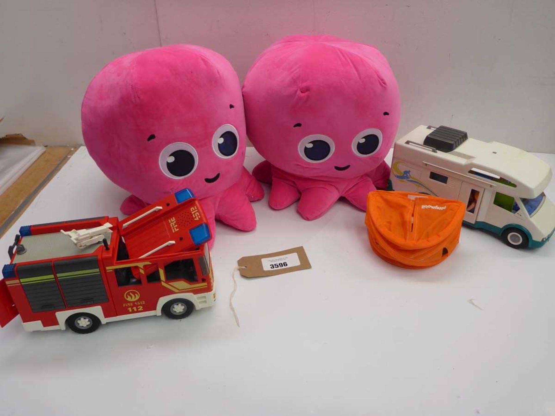 +VAT 2 large plush octopus, toy fire engine and toy camper van
