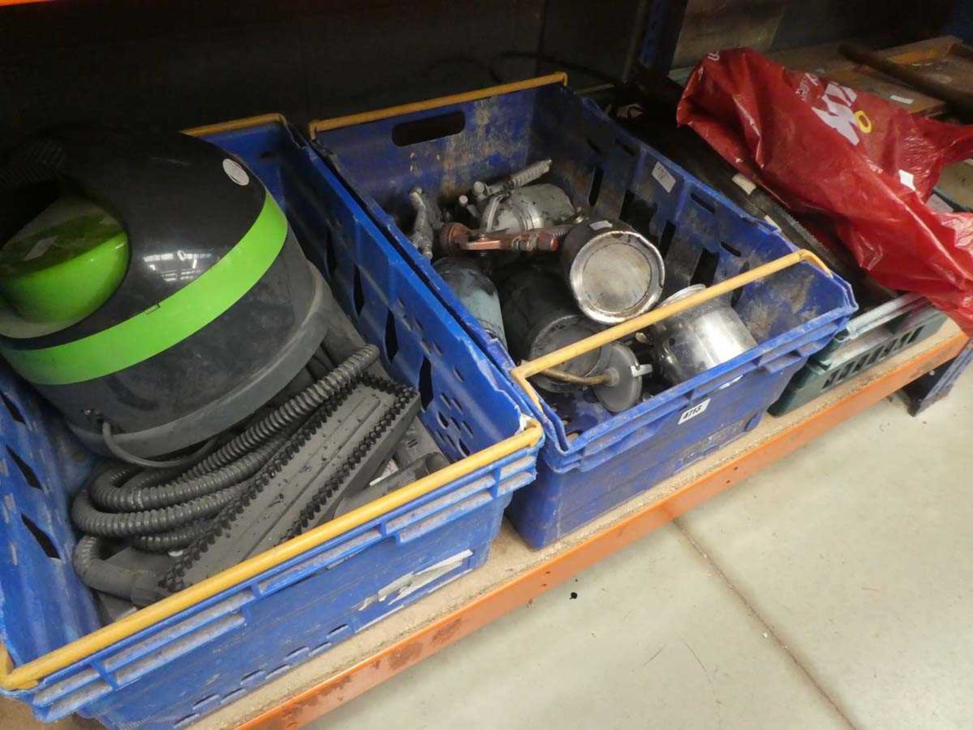 3 trays of paint sprayers, vacuum cleaner parts, circular saw blades and other tooling
