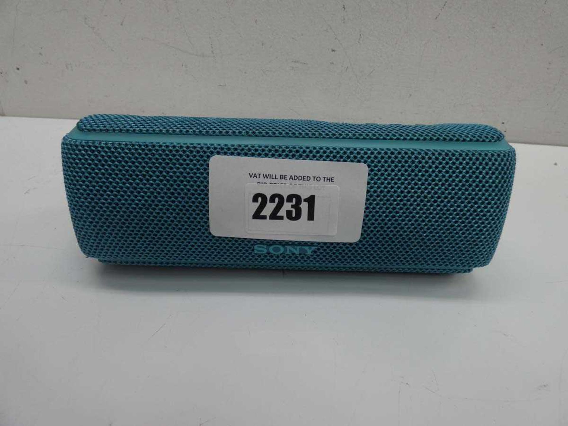 +VAT Sony SRS-XB21 portable bluetooth speaker
