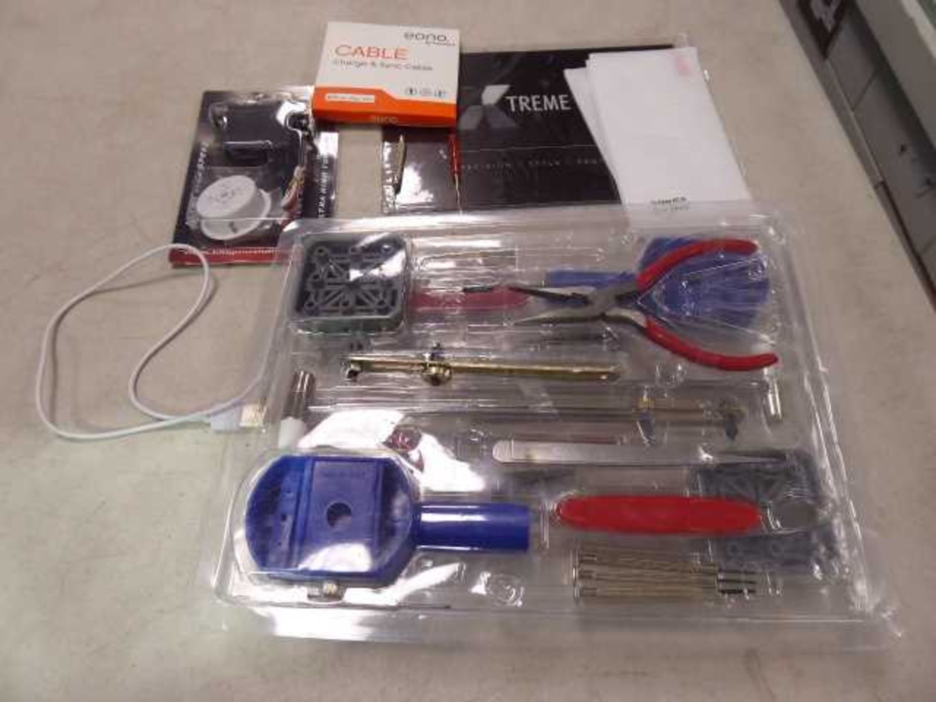 +VAT 2 mini tool kits, mobile screen protectors, Eono charge & sync cable, Ultra High Speed Sail