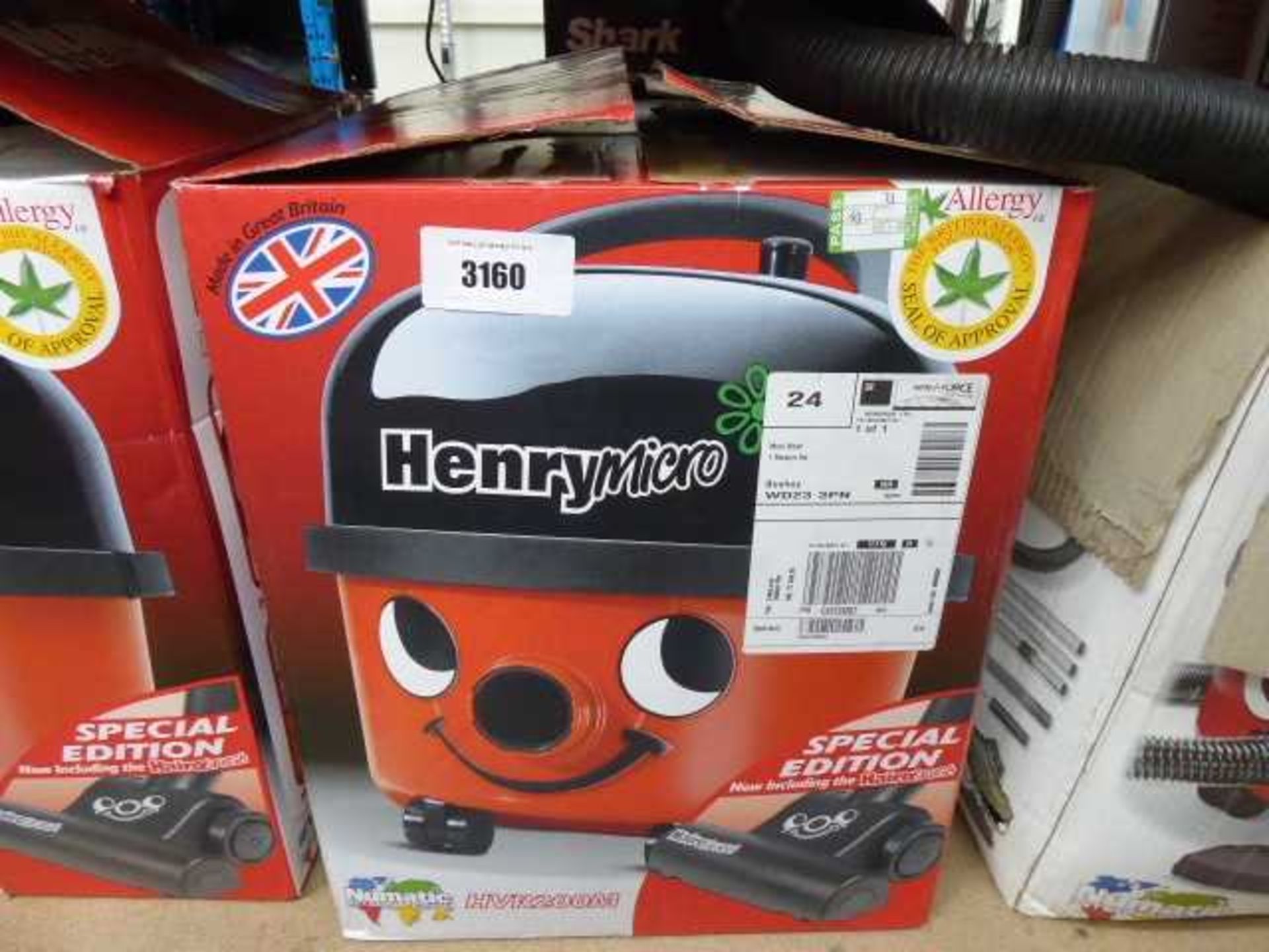 +VAT Boxed Henry micro hoover
