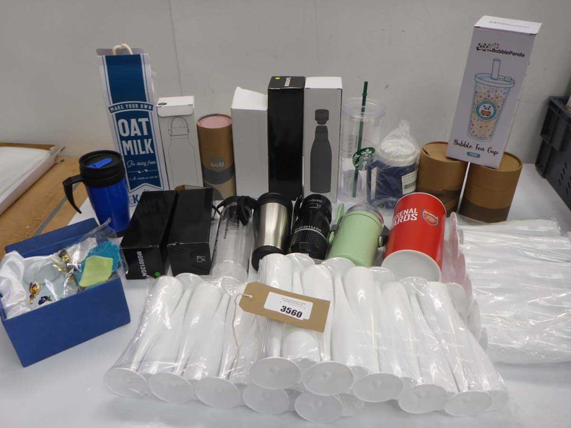 +VAT 30 plastic champagne flutes, glass mug, travel mugs and water bottles