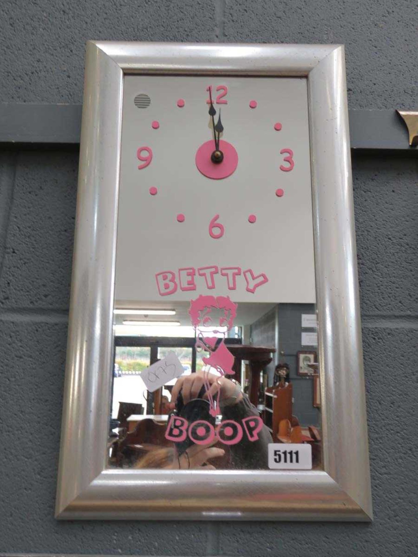 Betty Boop mirror clock