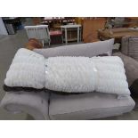 +VAT 2 x large pillows