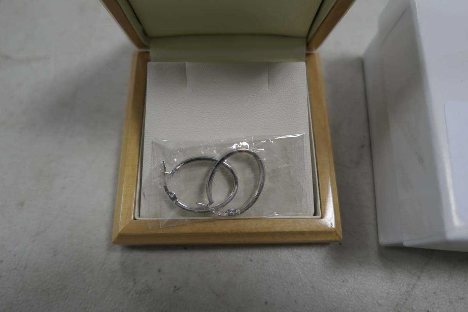 +VAT Pair of white metal earrings with box - Image 2 of 2