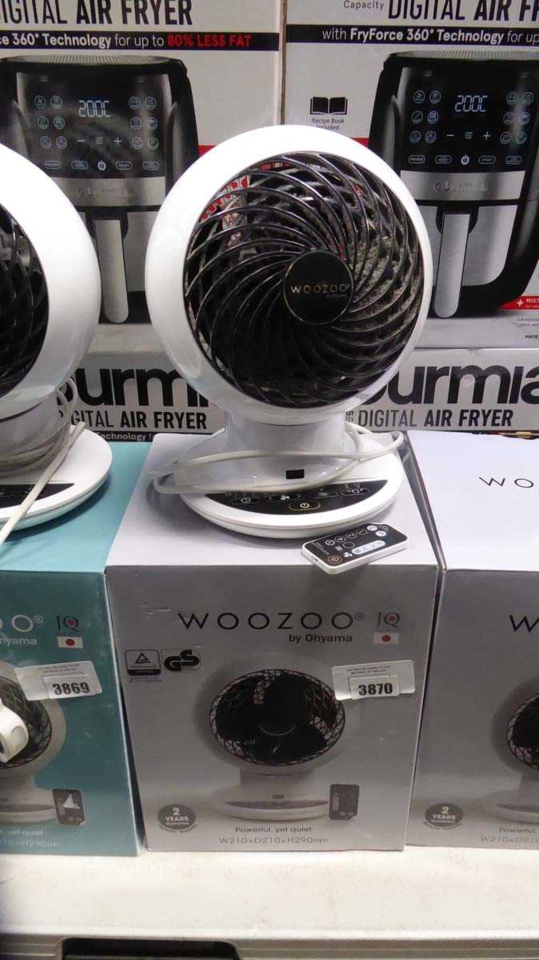 +VAT 1 boxed and 1 unboxed WooZoo desk top fans