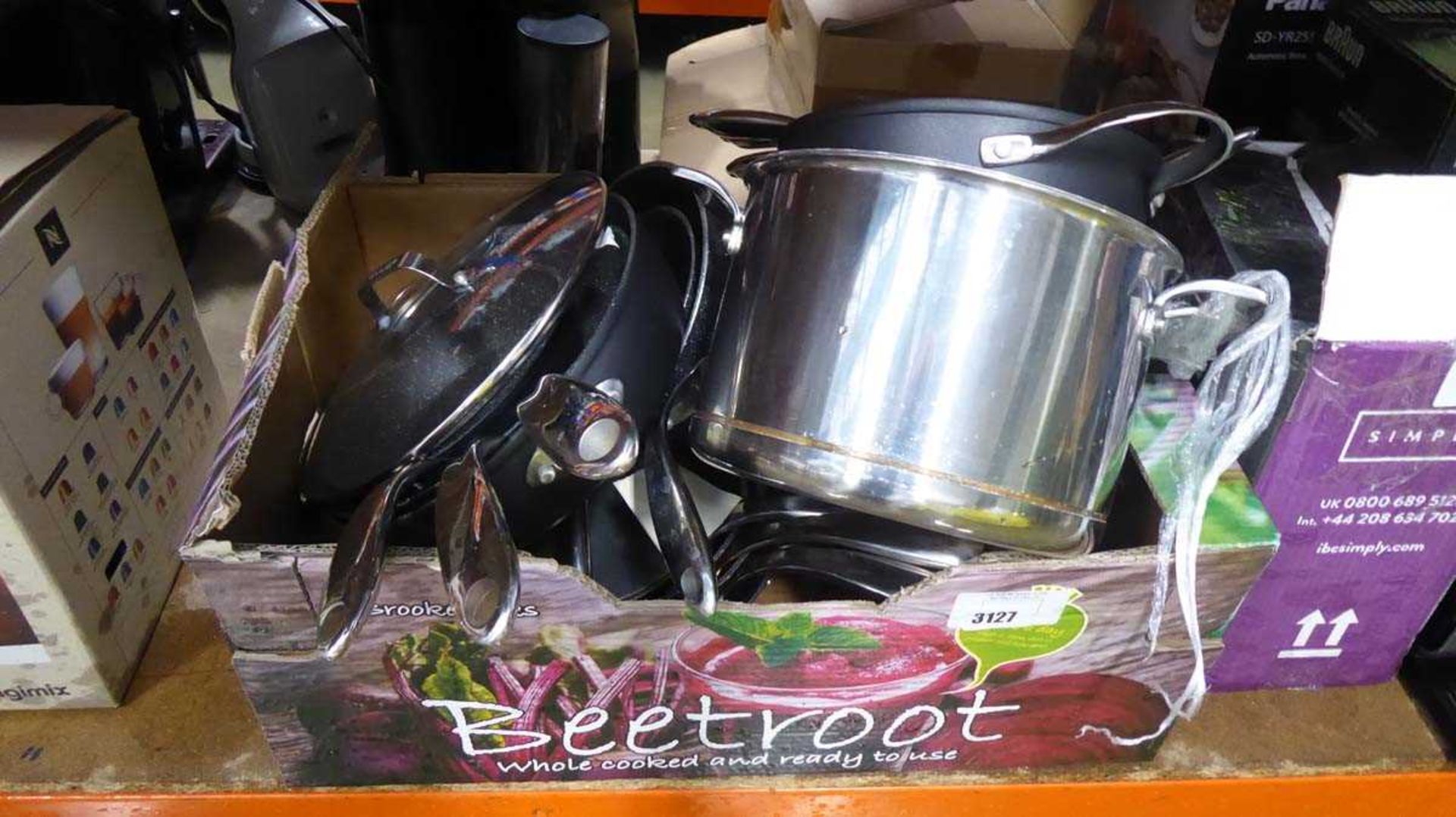 +VAT Tray of mixed assorted pots and pans