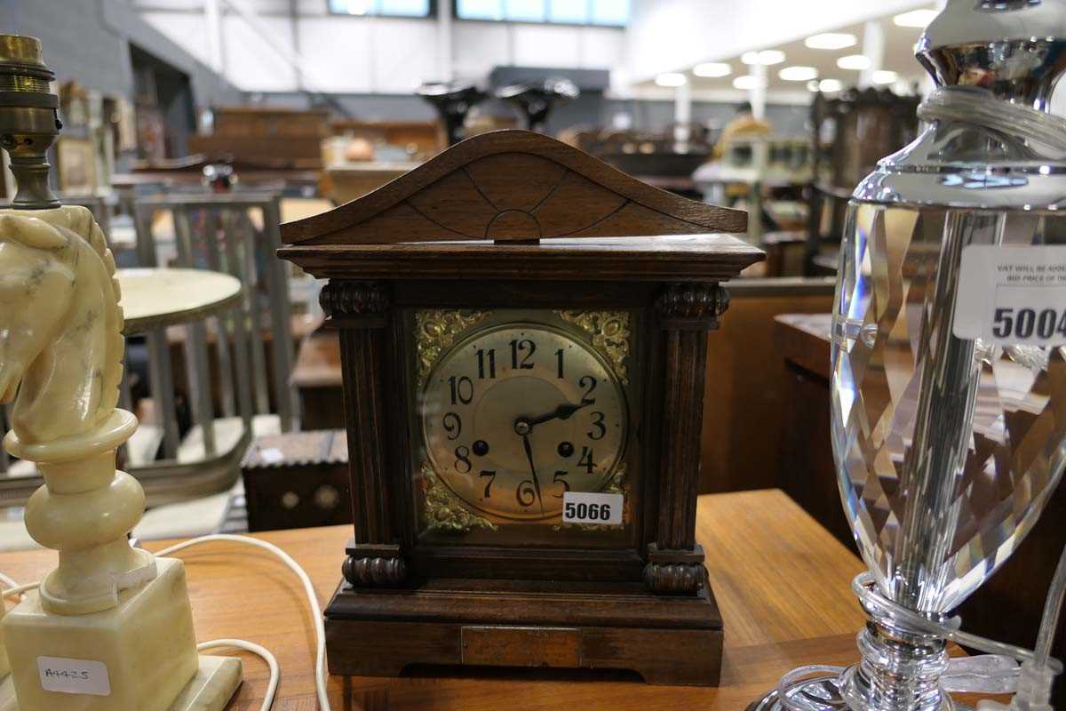 Oak cased mantle clock