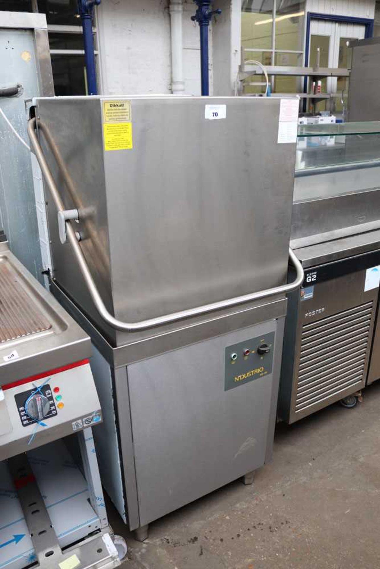 +VAT 60cm N-Dustrio WZ100 lift top pass through dish washer