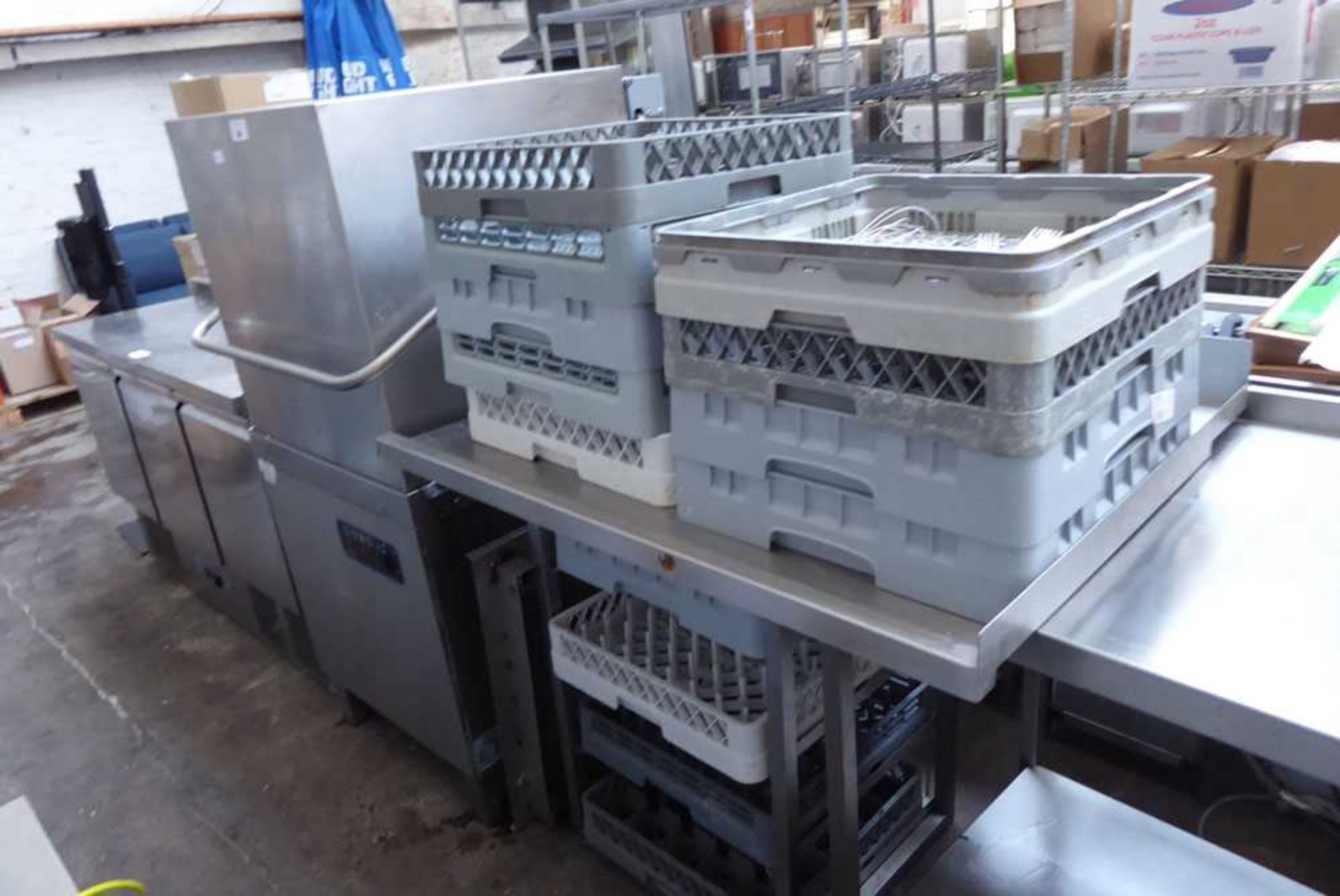 +VAT 65cm Adexa lifft top pass through dish washer with associated draining board and trays