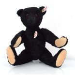 A limited edition Steiff Titanic bear, 456/1912