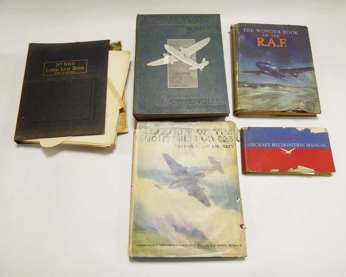 An Archive consisting of books, RAF pilot training notes and a variety of related ephemera including - Bild 5 aus 11