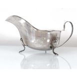 An early 20th century silver gravy boat of typical form, Viners, Sheffield 1936, 5.5 ozs