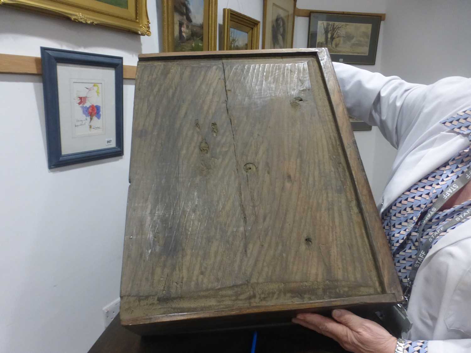 An oak dresser base incorporating 17th century elements, the central carved panelled door flanked by - Bild 20 aus 24