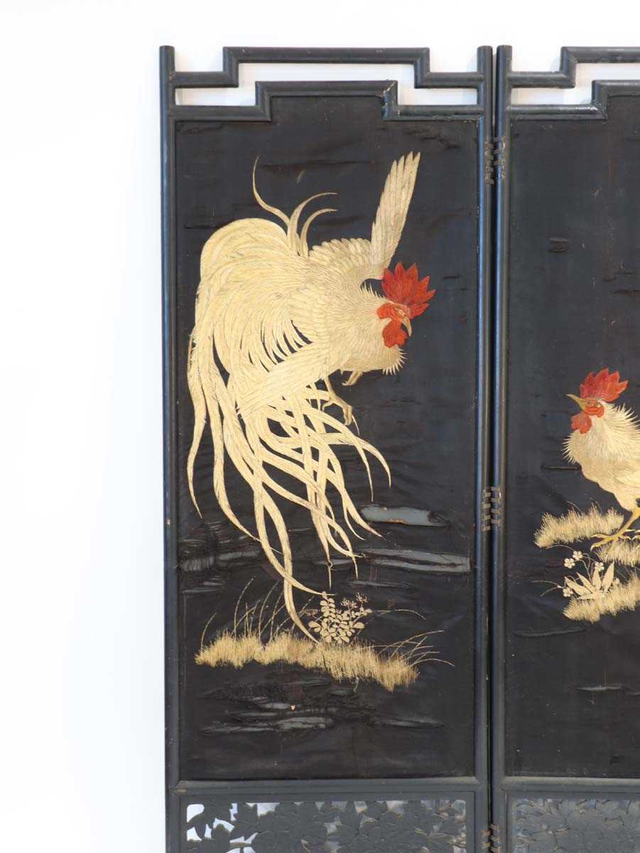 In the manner of the Aesthetic Movement, a late 19th century Chinese Export bamboo three-fold - Bild 9 aus 12