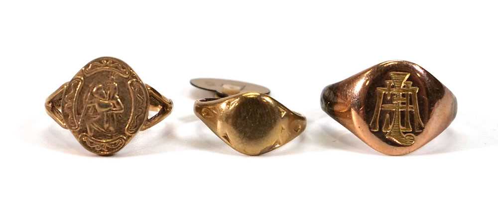 Three 9ct yellow gold signet rings, various sizes, overall 11.1 gms (3)