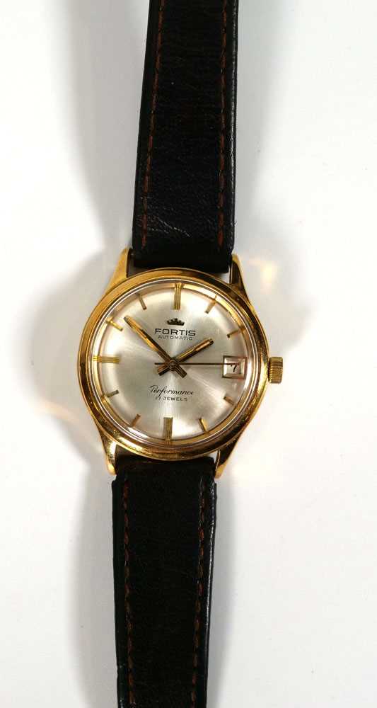 A gentleman's 18ct yellow gold Performance automatic wristwatch by Fortis, the circular silvered - Image 2 of 3