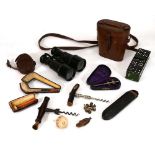A group of collectables including a pair of Ross 'United' binoculars, corkscrews, a bone games