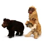 Two (?)French clockwork automatons modelled as a monkey and a bear, max h. 28 cmBoth models move