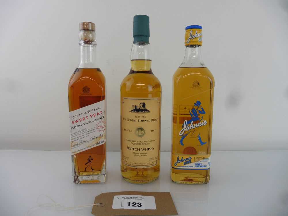 +VAT 3 bottles, 1x Johnnie Walker Blonde Scotch Whisky 40% 70cl, 1x Johnnie Walker Sweet Peat bleded