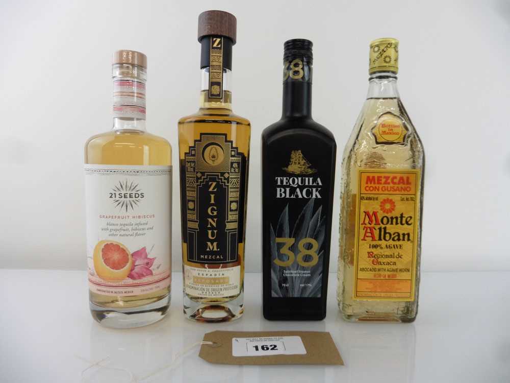 +VAT 4 bottles, 1x Zignum Mezcal Reposado 40% 70cl, 1x Monte Alban Mezcal Con Gusano with Agave Worm