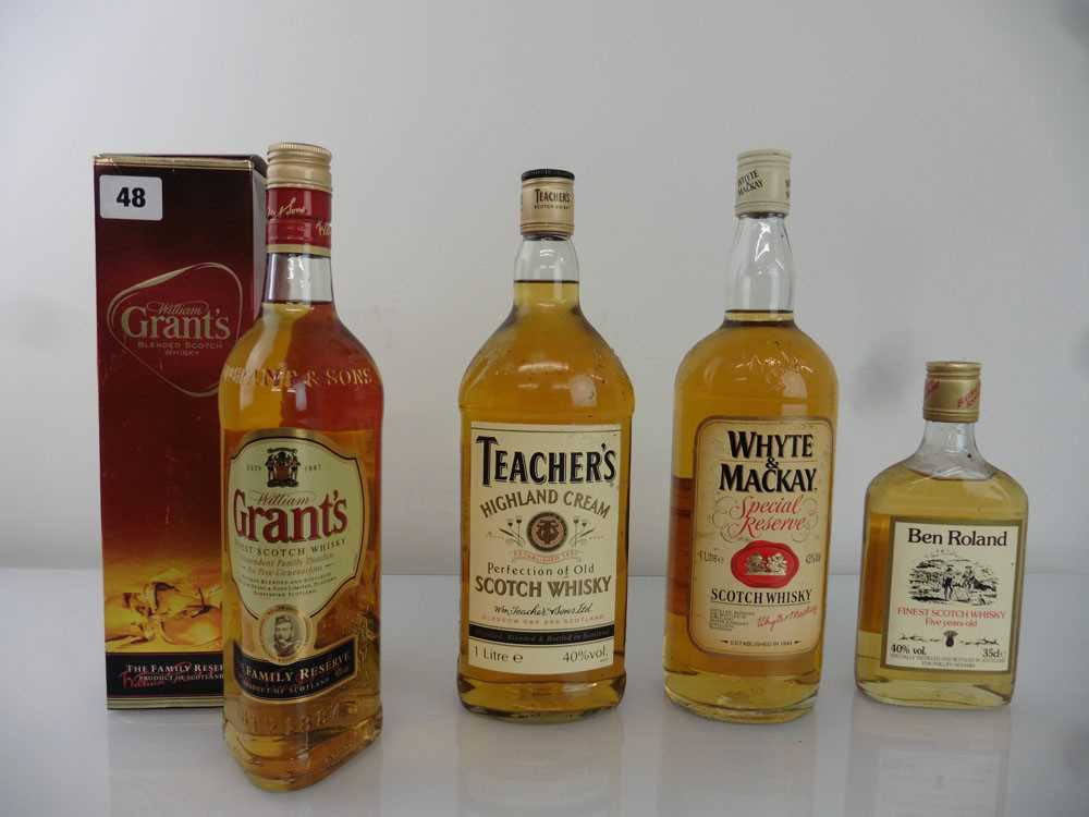 4 various bottles of Whisky, 1x Whyte & Mackay Special Reserve Scotch 43% 1 litre, 1x William