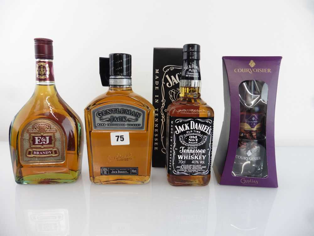 4 various bottles, 1x Jack Daniel's Gentleman Jack Rare Tennessee Whiskey 40% 70cl, 1x Jack Daniel's