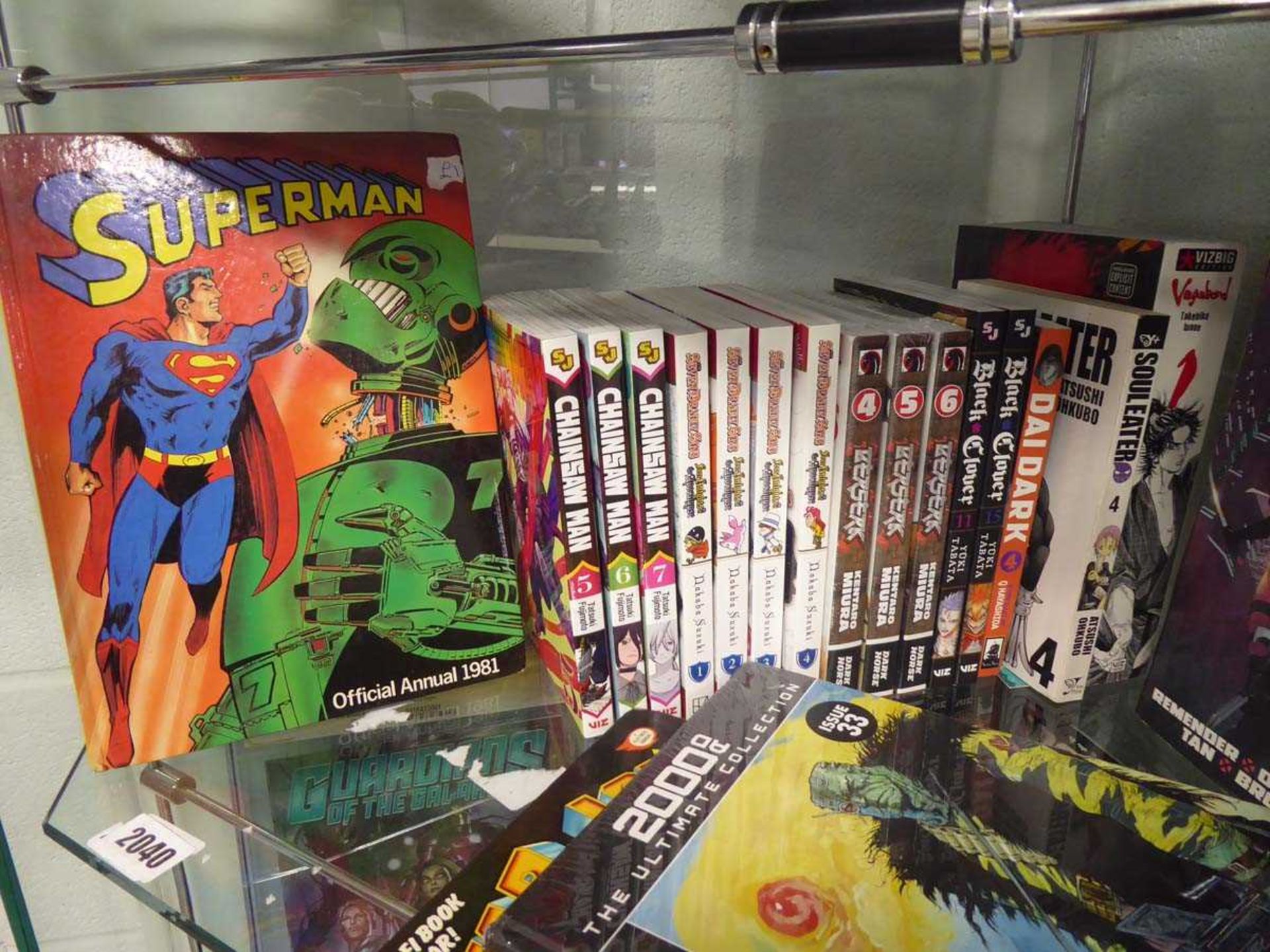 2 shelves containing selection of Marvel, DC, and other comic books inc. Black Panther No.7 Jan - Image 4 of 5