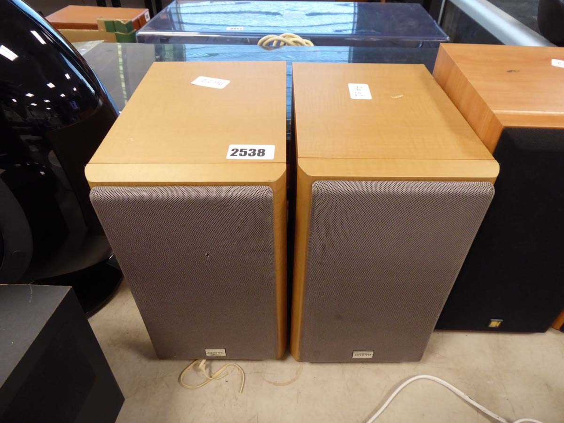 Pair of Onkyo bookshelf speakers