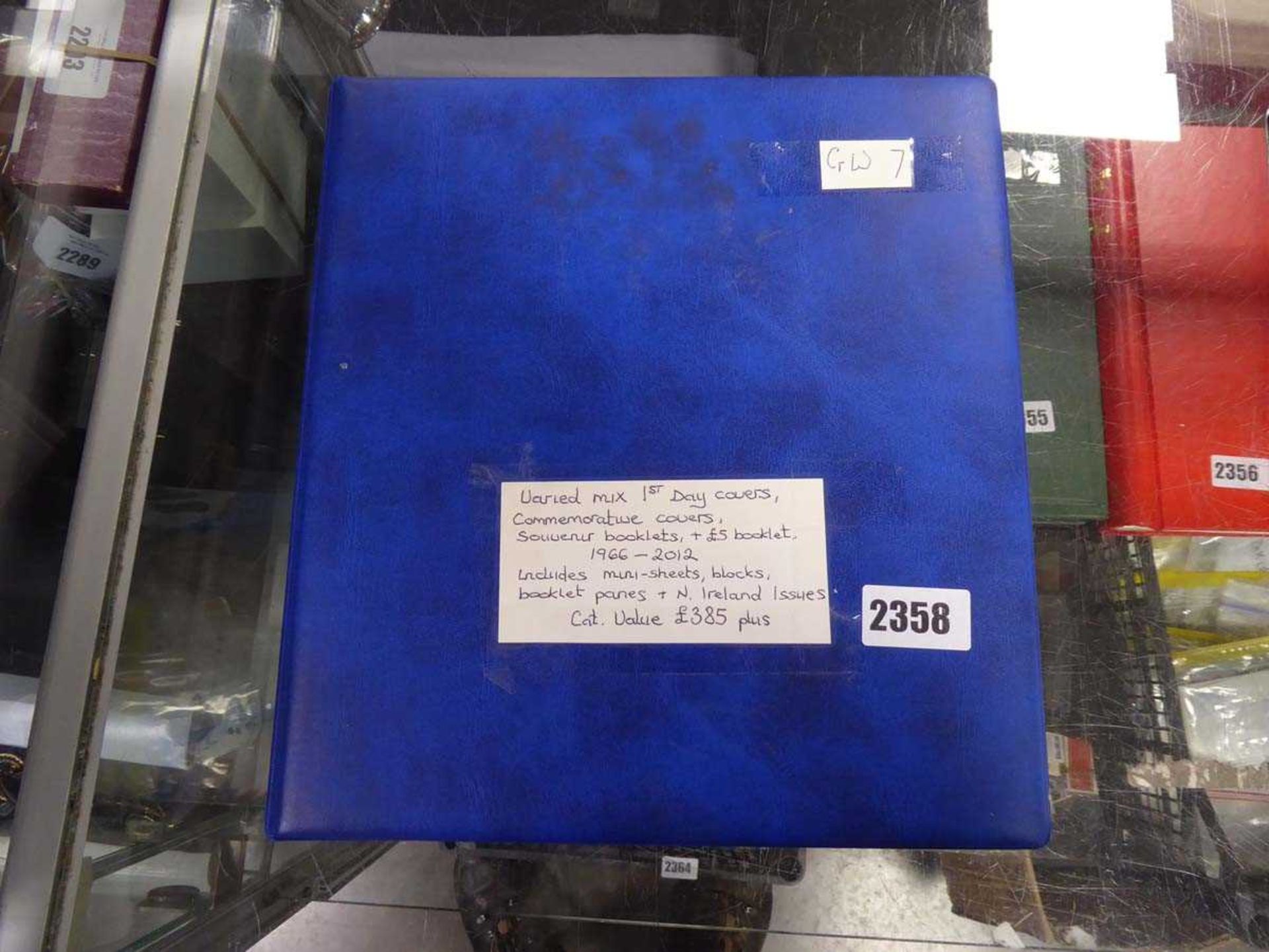 Varied mix of first day covers, commemorative covers in blue sotckbook