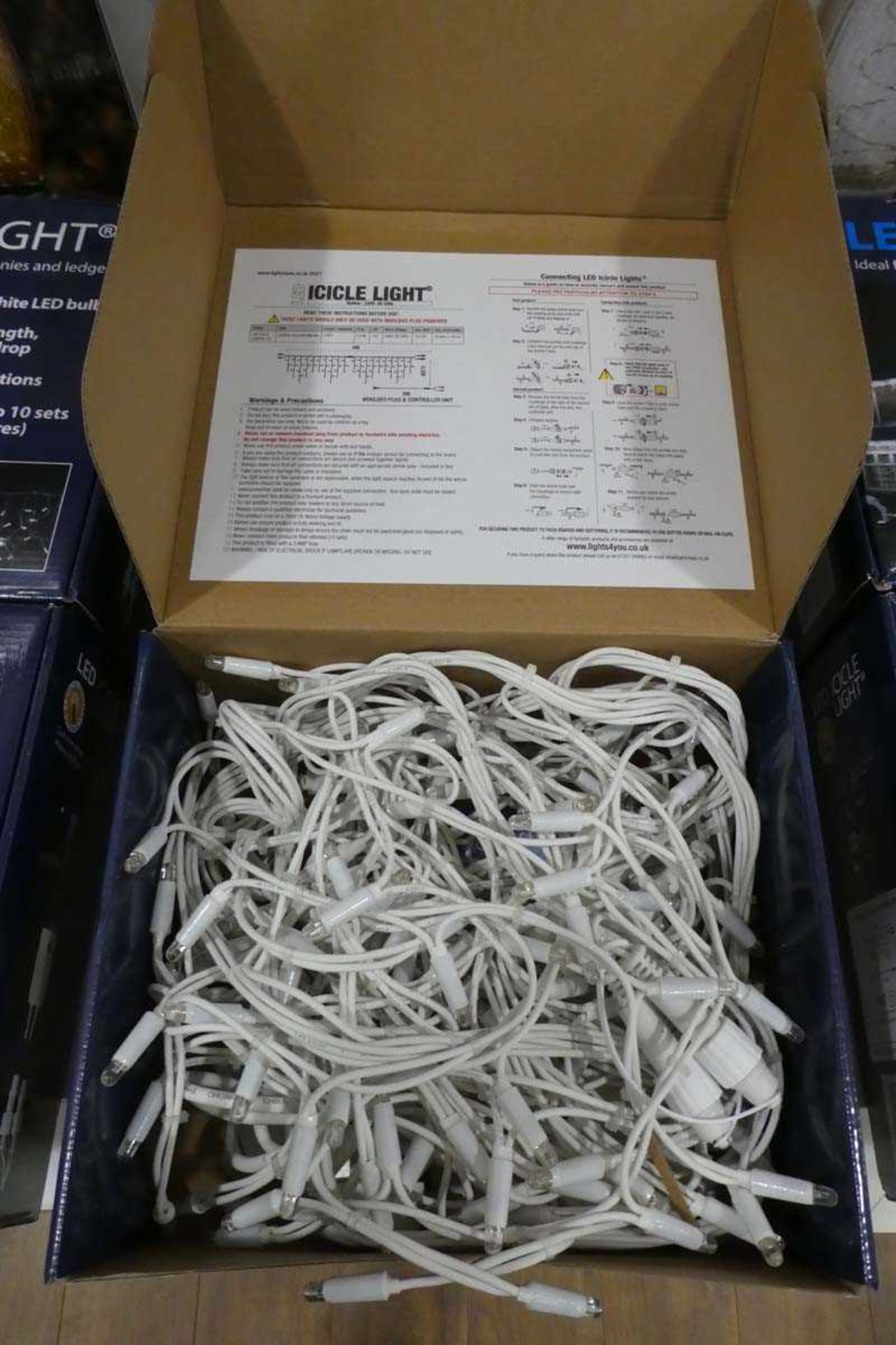 +VAT 2 boxed sets of LED icicle lightss (ice white, 4m length, 0.5m drop, 8 light functions) - Image 2 of 3